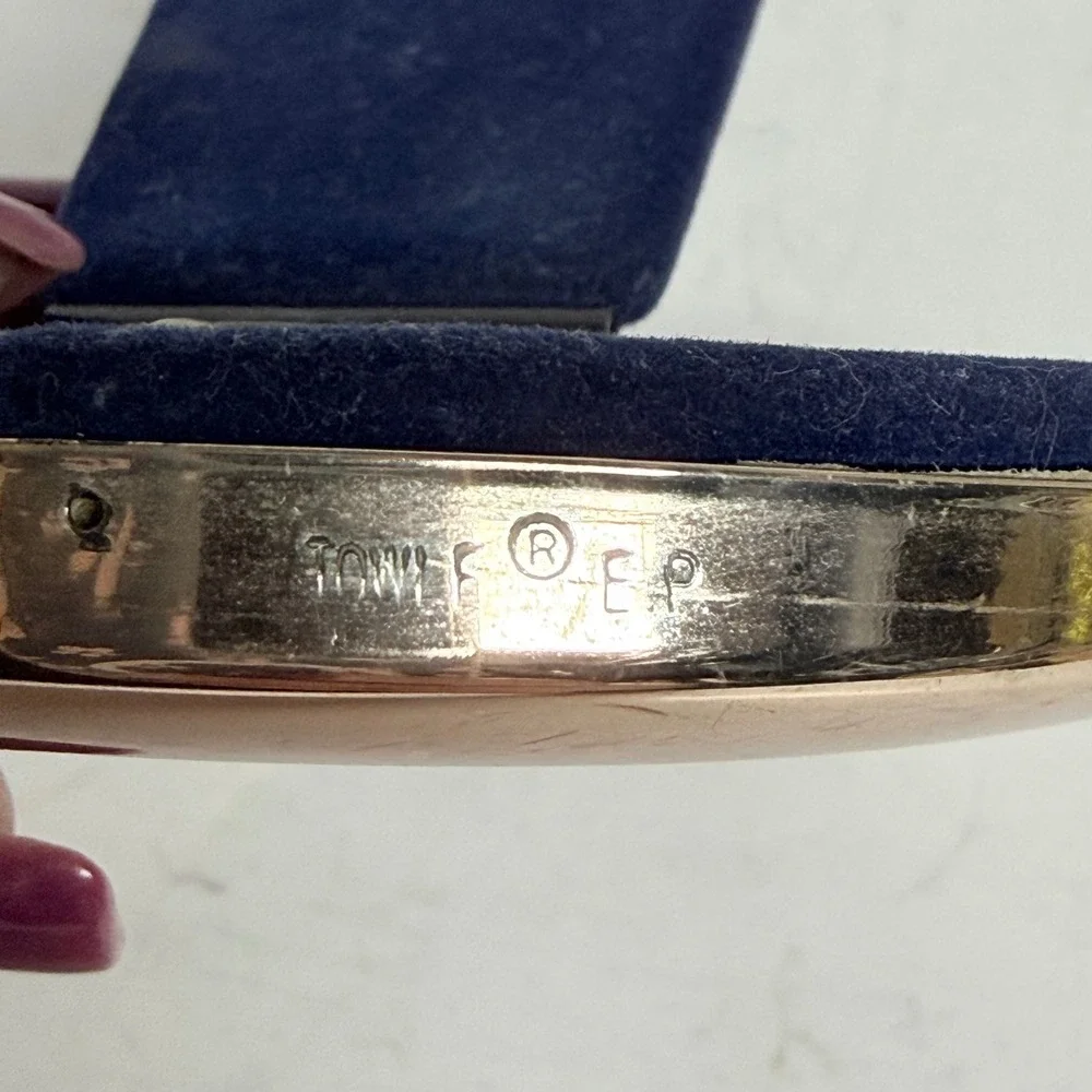 Vtg Towle EP Rose Gold Tone Oval Picture Frame‎ Black Velvet Back 4.5 x 5.5